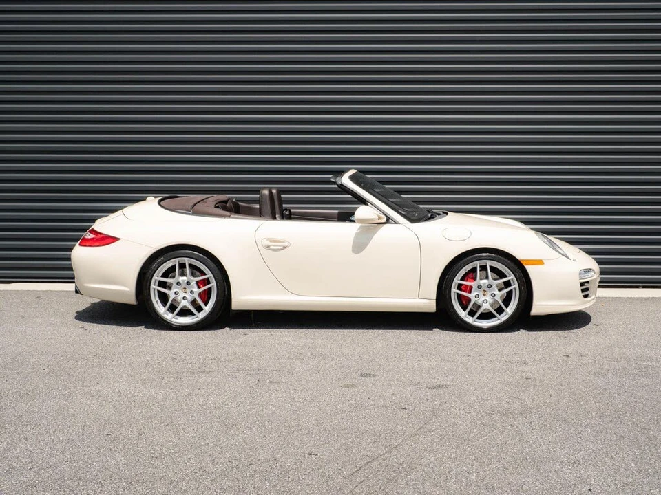 2011 Porsche 997 Carrera S - Image 22 of 31