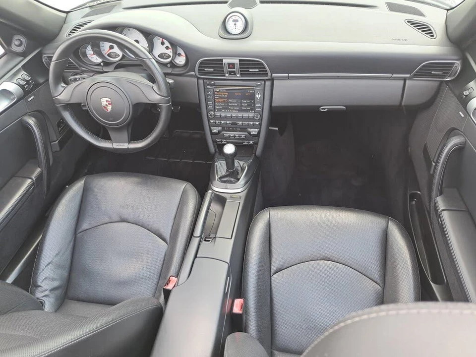 2011 Porsche 997 Carrera S - Image 9 of 31