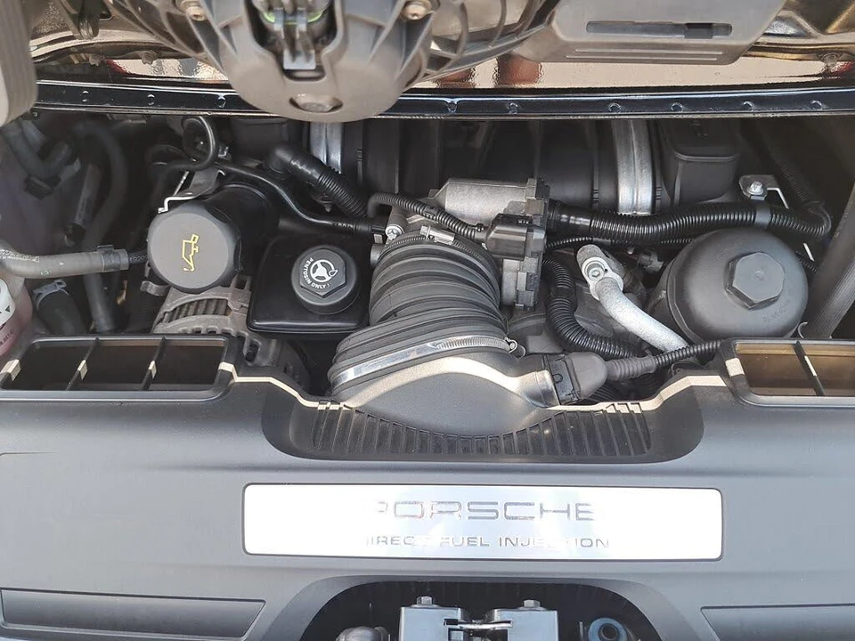 2011 Porsche 997 Carrera S - Image 28 of 31