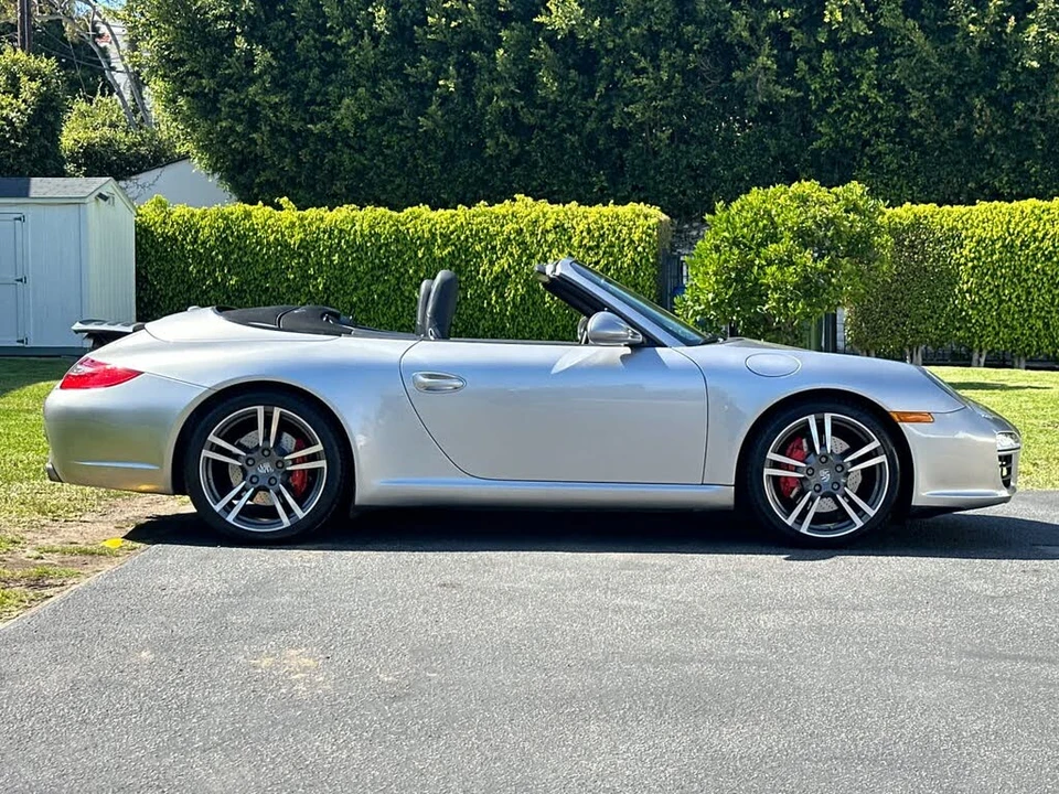 2011 Porsche 997 Carrera S - Image 8 of 30