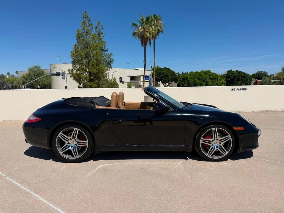 2011 Porsche 997 Carrera S - Image 22 of 31