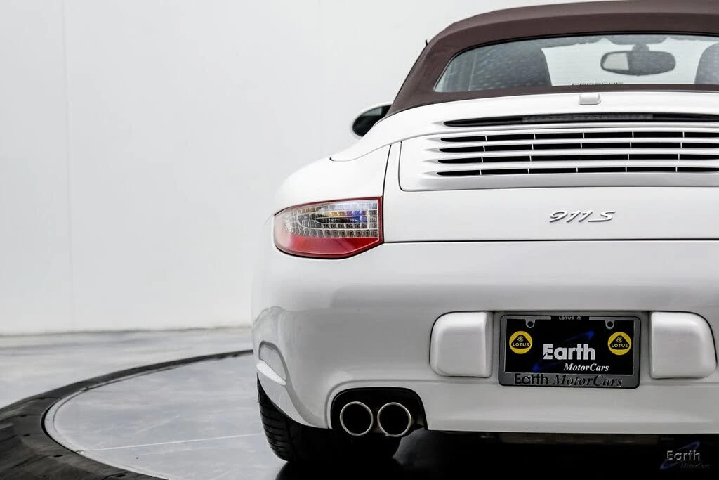 2011 Porsche 997 Carrera S - Image 18 of 31
