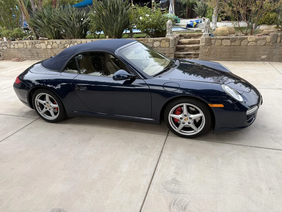 2011 Porsche 997 Carrera S - Image 17 of 31