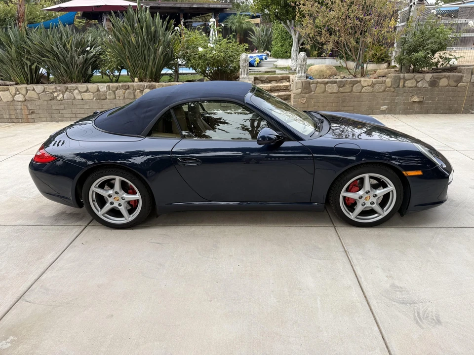 2011 Porsche 997 Carrera S - Image 16 of 31