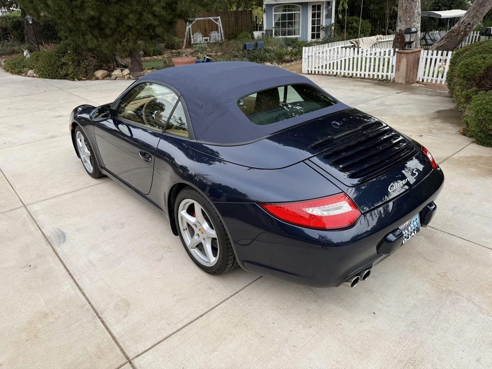 2011 Porsche 997 Carrera S - Image 8 of 31