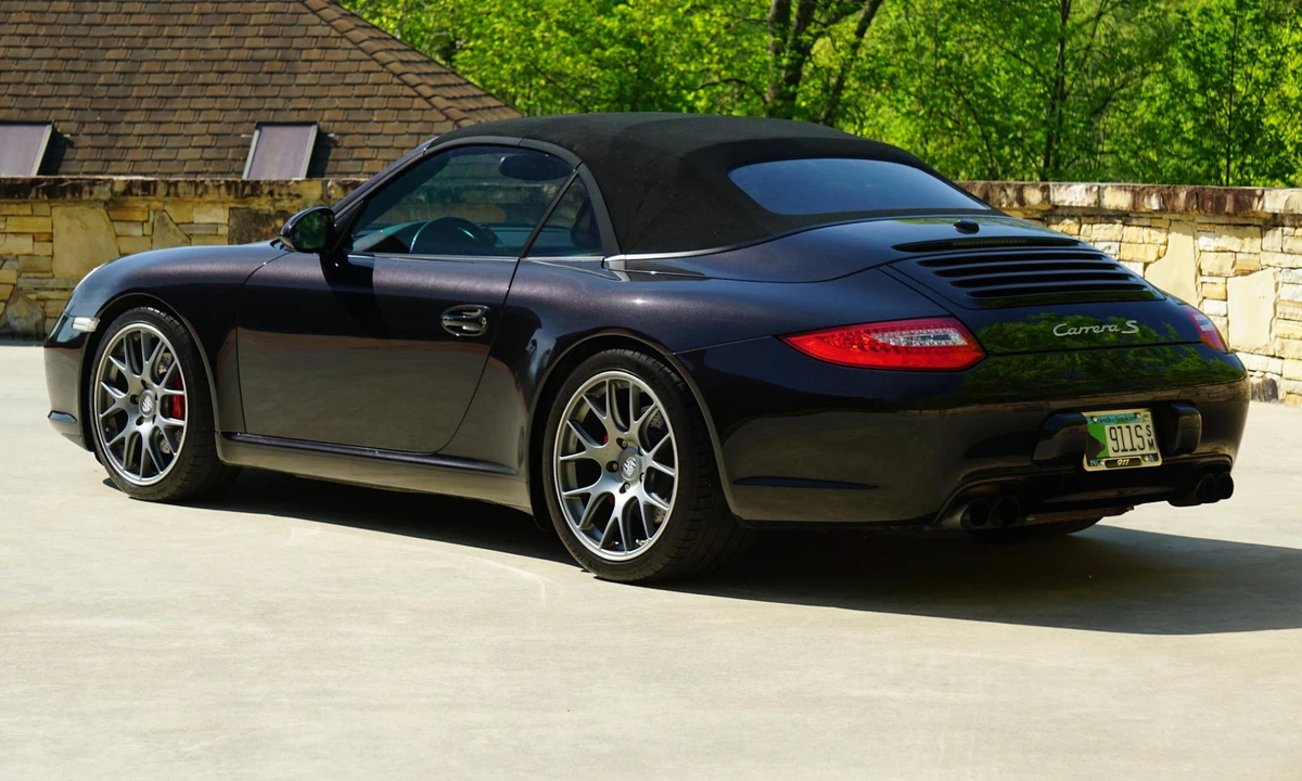 2011 Porsche 997 Carrera S - Image 12 of 31