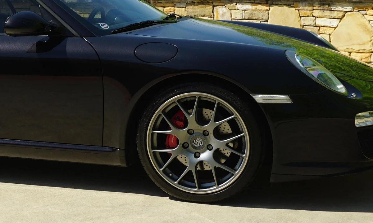 2011 Porsche 997 Carrera S - Image 17 of 31