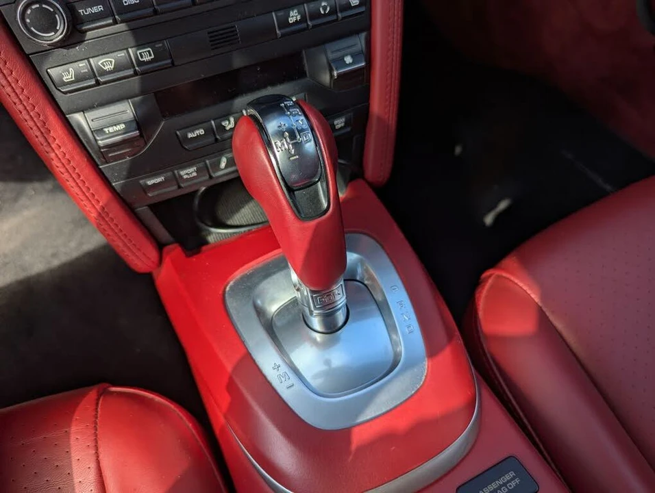 2011 Porsche 997 Carrera S - Image 24 of 31
