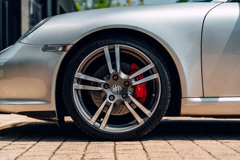 2011 Porsche 997 Carrera S - Image 18 of 31
