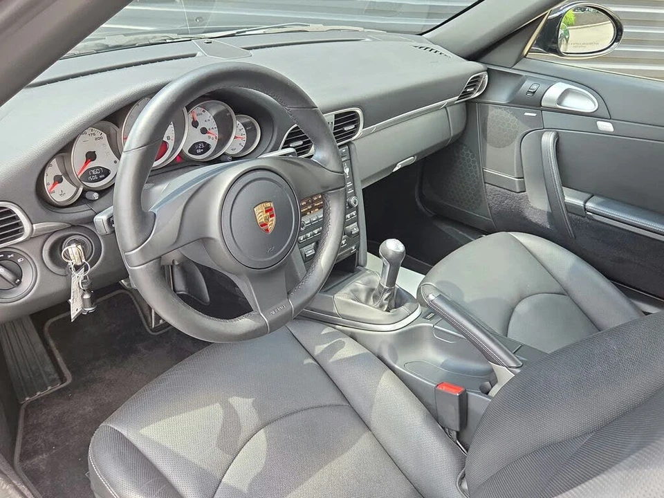 2011 Porsche 997 Carrera S - Image 4 of 28