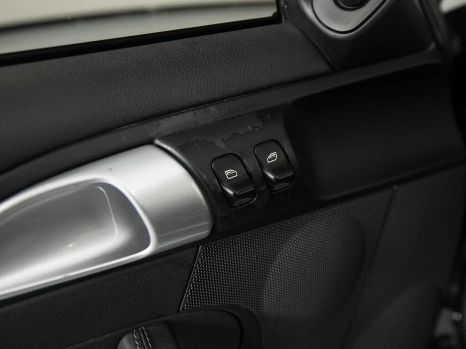 2011 Porsche 997 Carrera S - Image 10 of 31