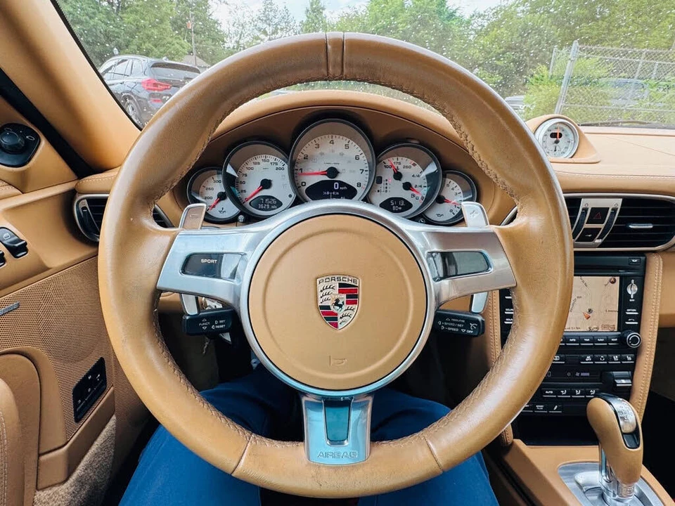 2011 Porsche 997 Carrera S - Image 25 of 30