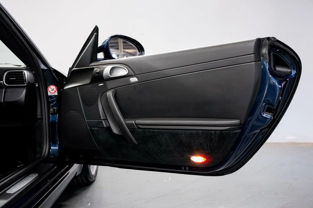 2011 Porsche 997 Carrera S - Image 23 of 31