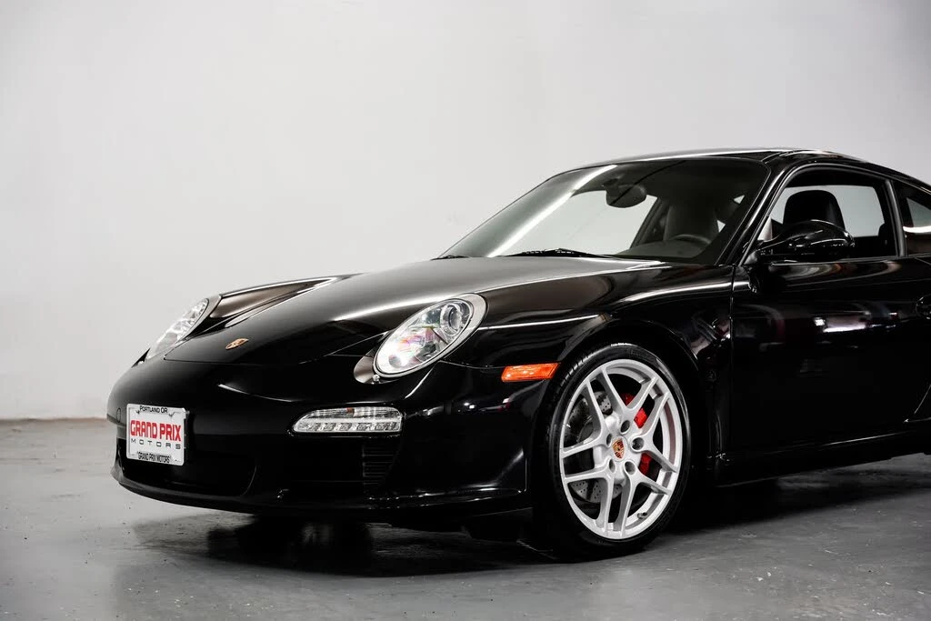 2011 Porsche 997 Carrera S - Image 28 of 31