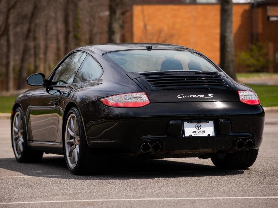 2011 Porsche 997 Carrera S - Image 17 of 31