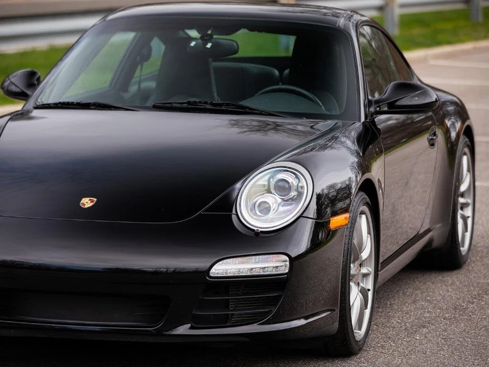 2011 Porsche 997 Carrera S - Image 7 of 31