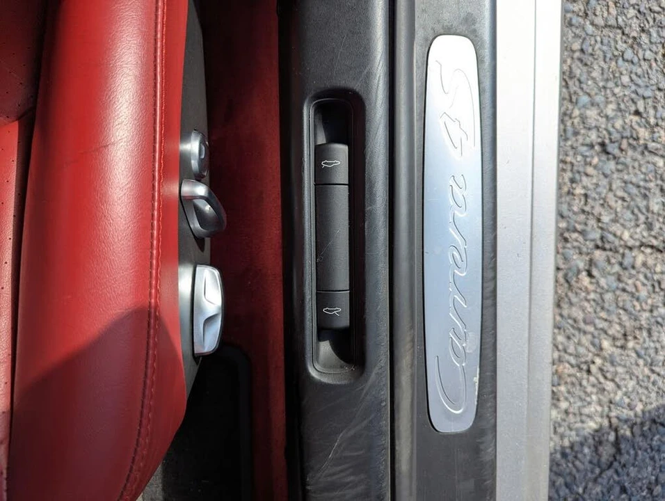 2011 Porsche 997 Carrera S - Image 15 of 31