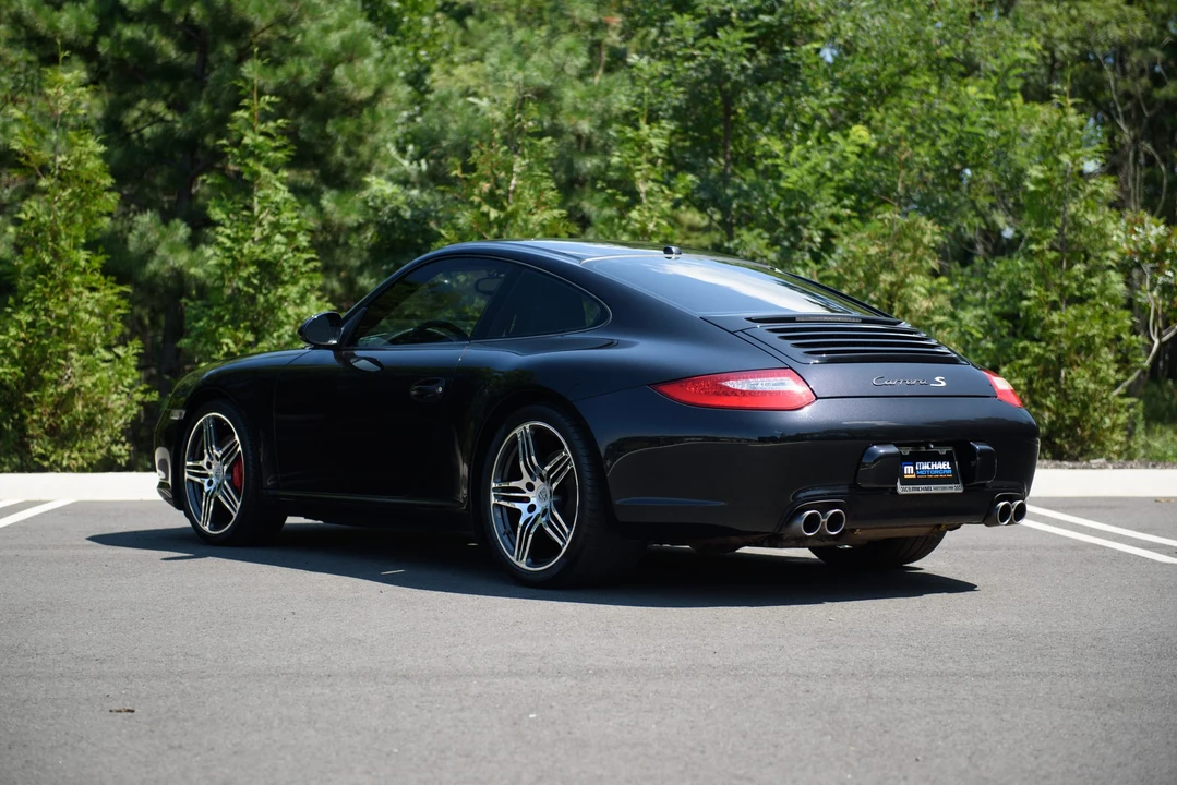 2011 Porsche 997 Carrera S - Image 8 of 31