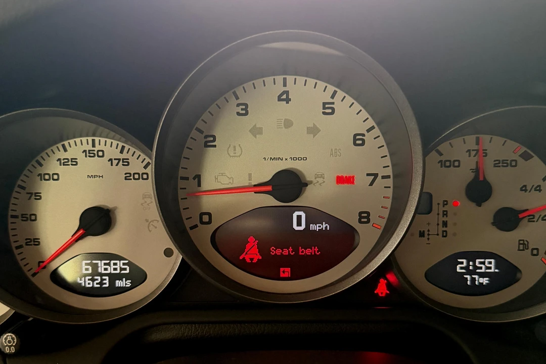 2011 Porsche 997 Carrera S - Image 23 of 31