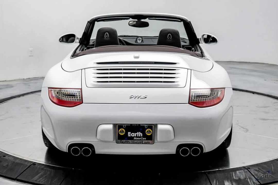 2011 Porsche 997 Carrera S - Image 16 of 31