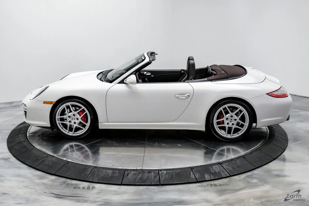 2011 Porsche 997 Carrera S - Image 9 of 31