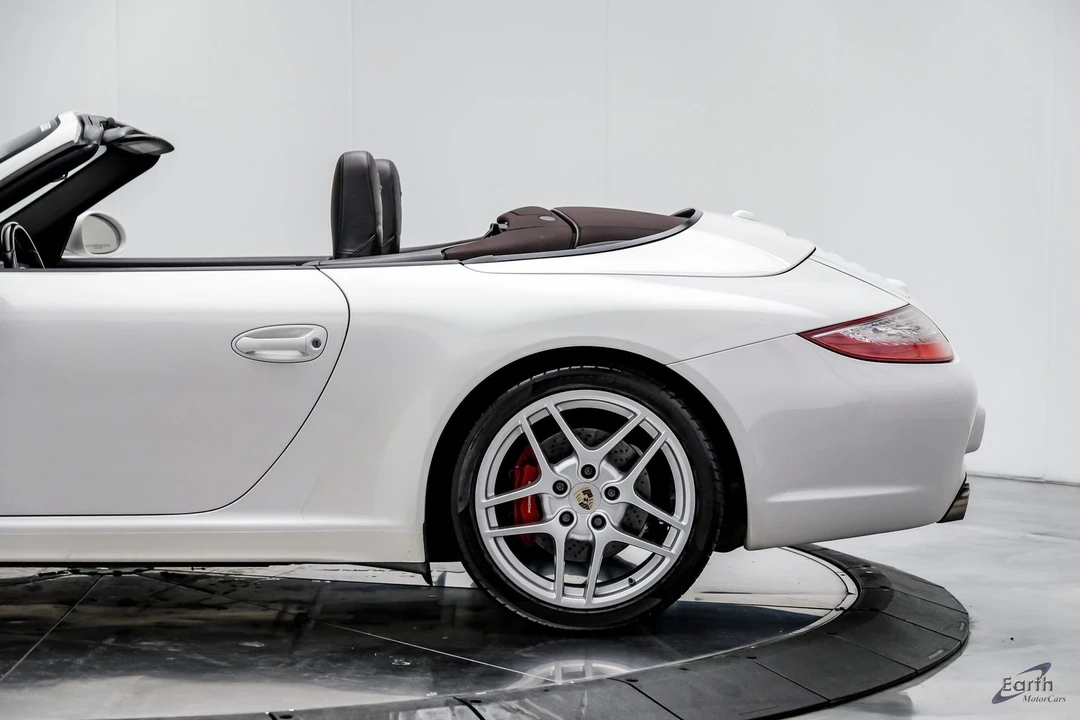 2011 Porsche 997 Carrera S - Image 12 of 31