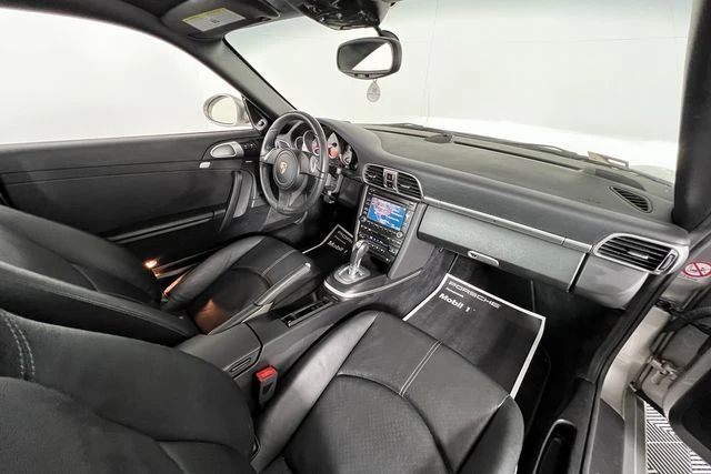 2011 Porsche 997 Carrera S - Image 24 of 29
