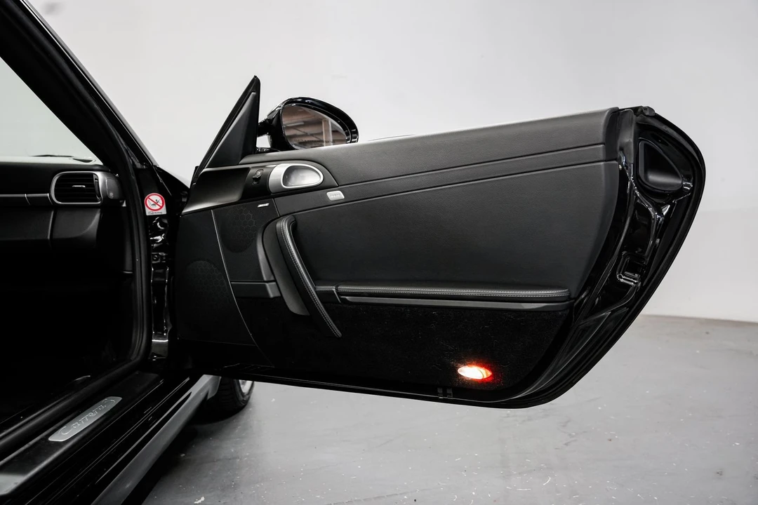 2011 Porsche 997 Carrera S - Image 23 of 31