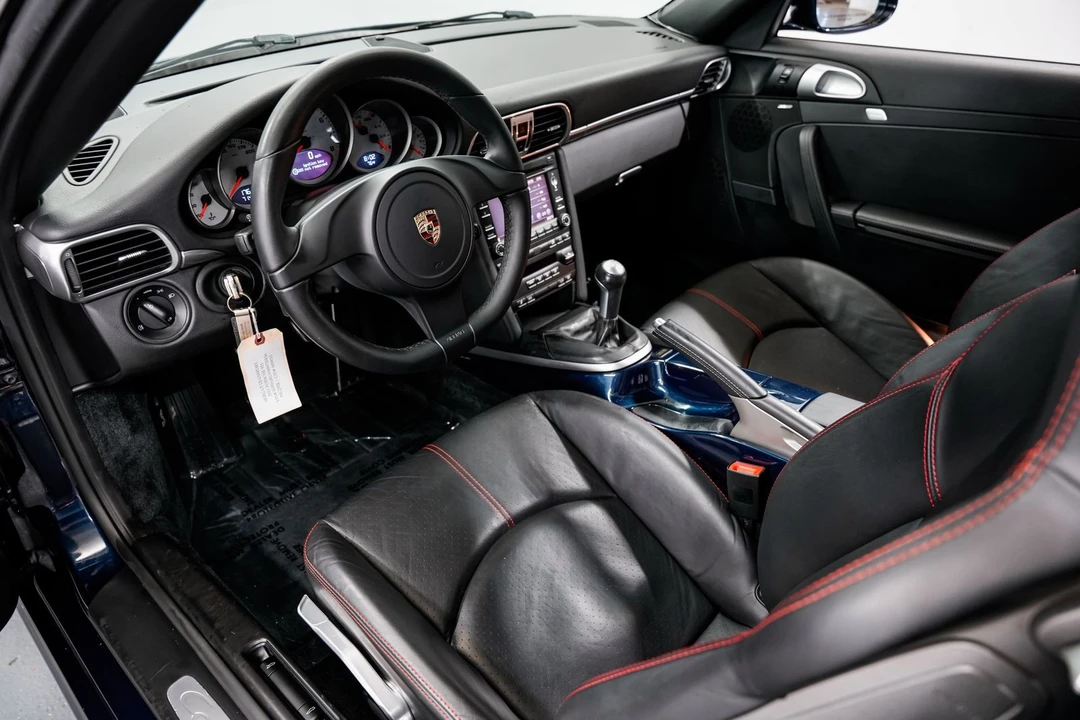 2011 Porsche 997 Carrera S - Image 9 of 31