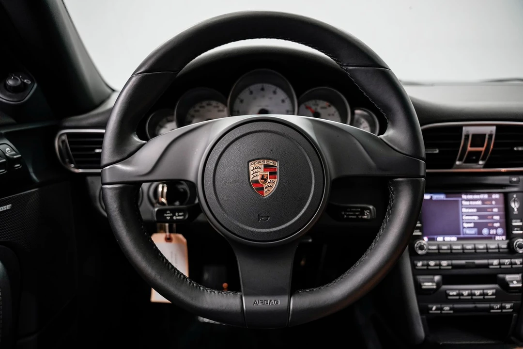 2011 Porsche 997 Carrera S - Image 10 of 31