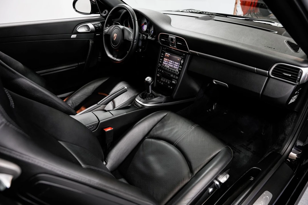 2011 Porsche 997 Carrera S - Image 26 of 31