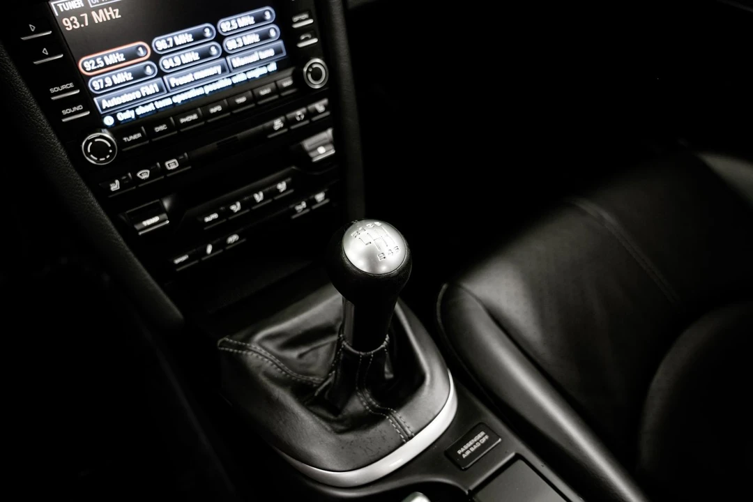 2011 Porsche 997 Carrera S - Image 13 of 31