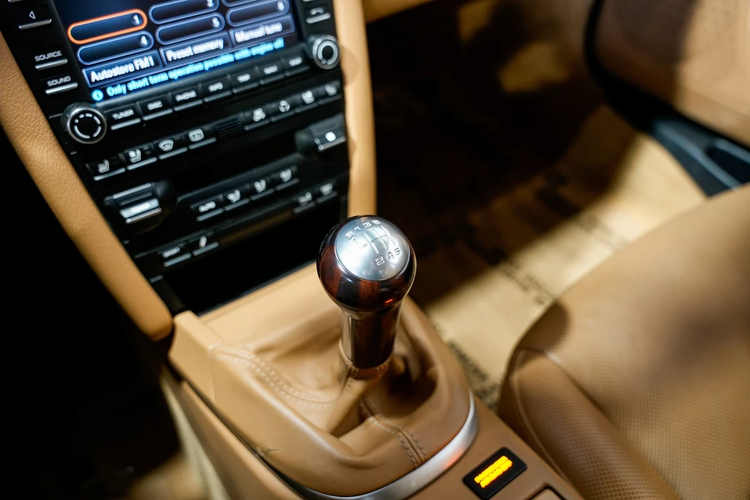 2011 Porsche 997 Carrera S - Image 14 of 21