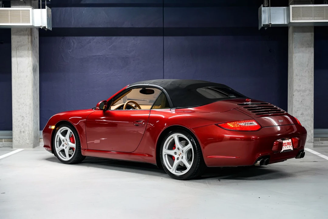 2011 Porsche 997 Carrera S - Image 8 of 31