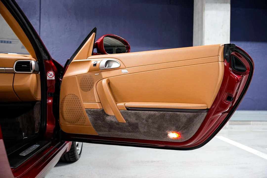 2011 Porsche 997 Carrera S - Image 21 of 31