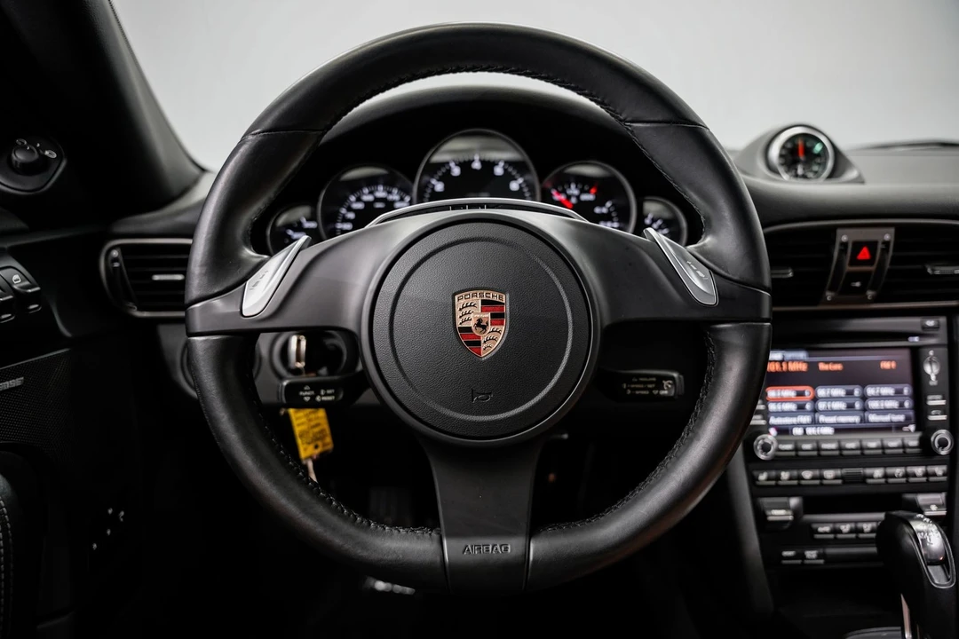 2011 Porsche 997 Carrera - Image 10 of 31