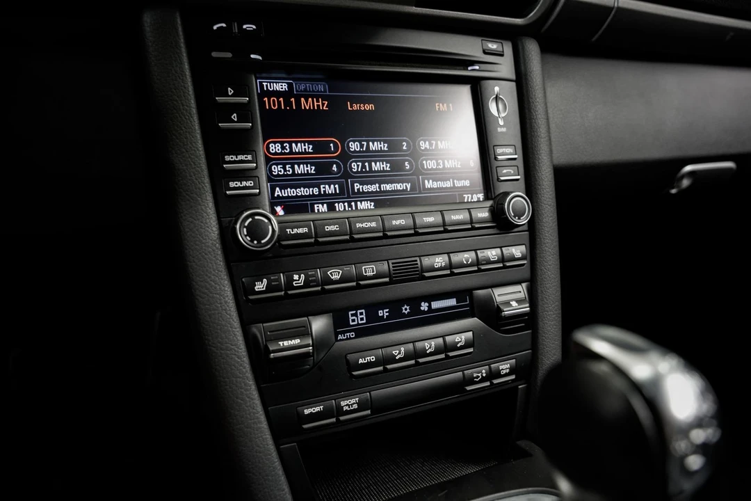 2011 Porsche 997 Carrera - Image 13 of 31