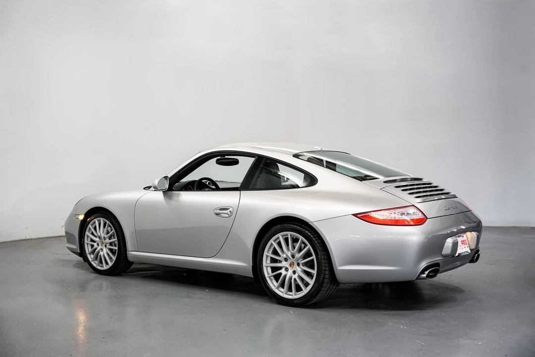 2011 Porsche 997 Carrera - Image 8 of 31