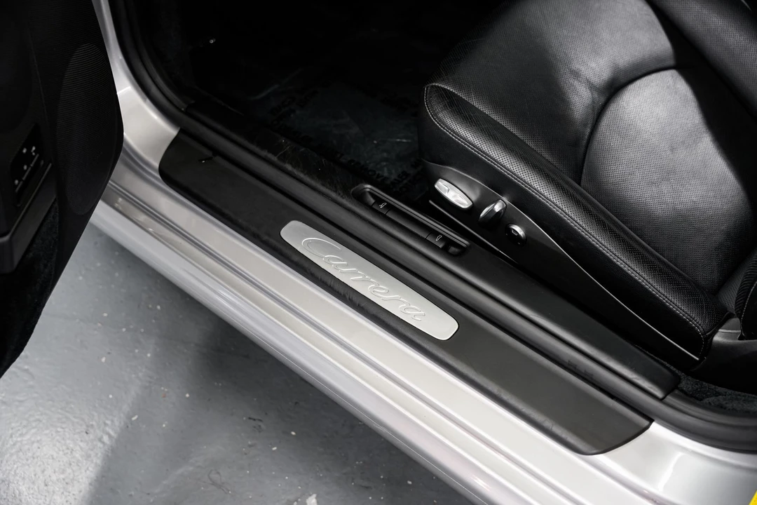 2011 Porsche 997 Carrera - Image 22 of 31
