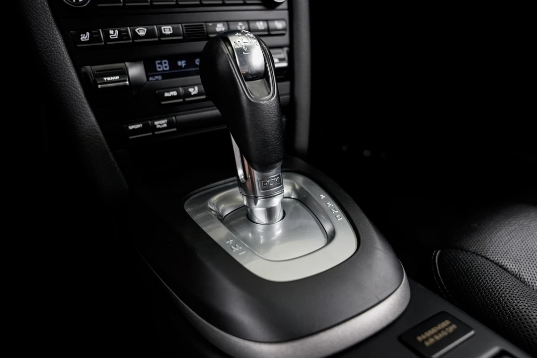 2011 Porsche 997 Carrera - Image 14 of 31