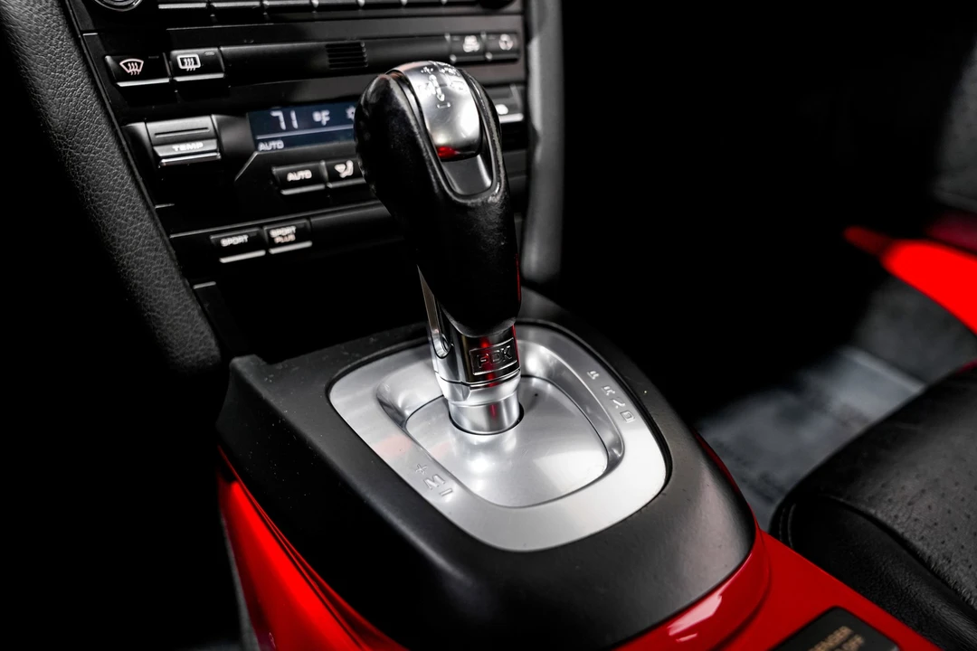2011 Porsche 997 Carrera - Image 14 of 21