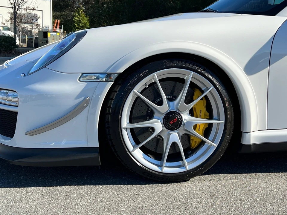 2011 Porsche 997 GT3 RS - Image 3 of 12