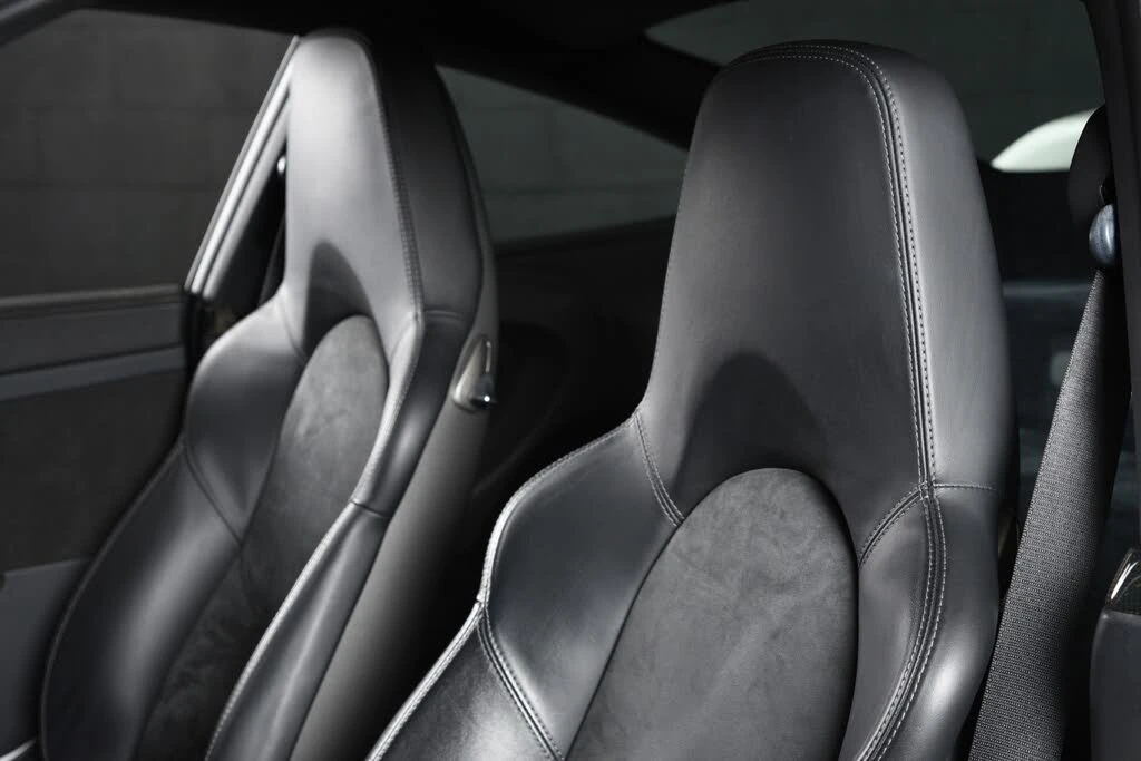 2011 Porsche 997 GT2 RS - Image 29 of 31