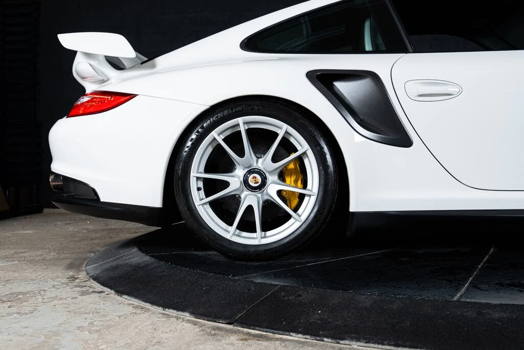 2011 Porsche 997 GT2 RS - Image 15 of 31