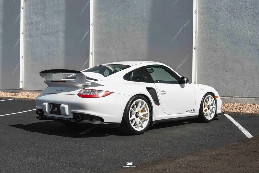 2011 Porsche 997 GT2 RS - Image 18 of 31