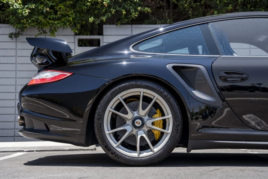 2011 Porsche 997 GT2 - Image 11 of 31