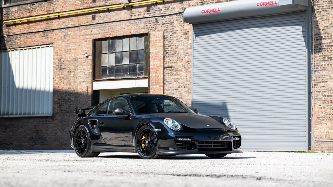 2011 Porsche 997 GT2 RS - Image 6 of 31