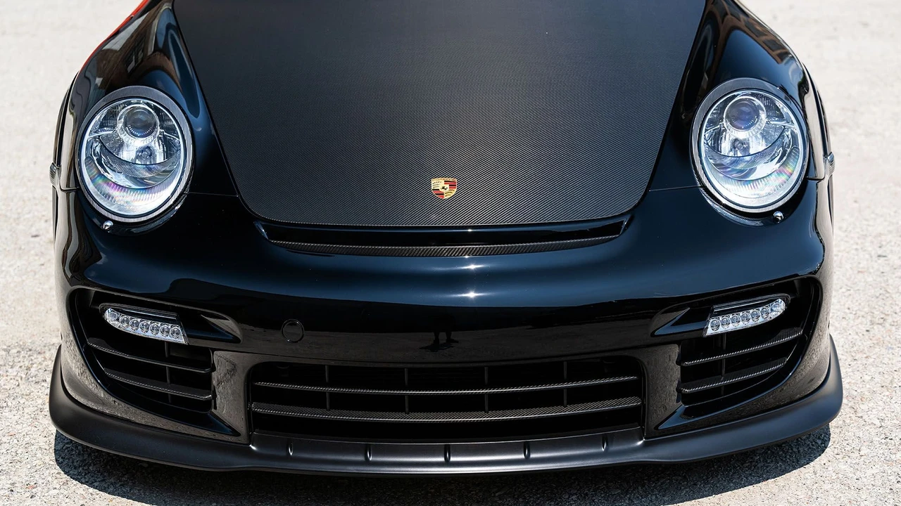 2011 Porsche 997 GT2 RS - Image 23 of 31