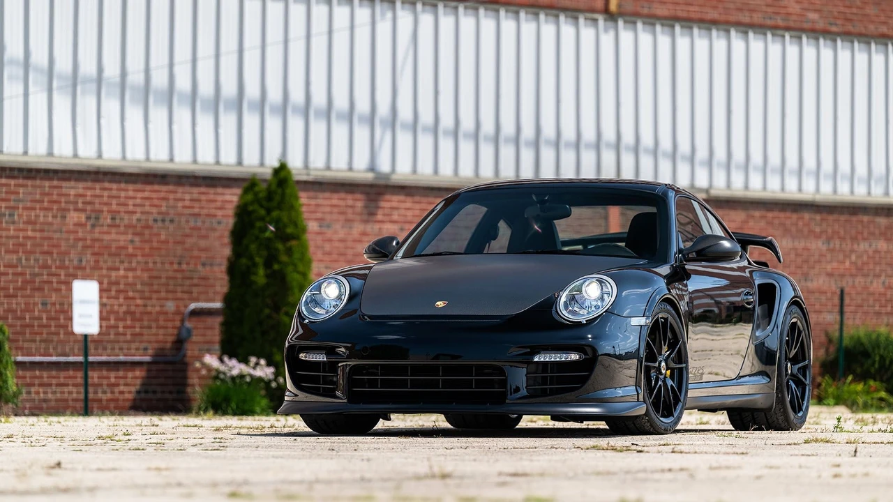 2011 Porsche 997 GT2 RS - Image 18 of 31
