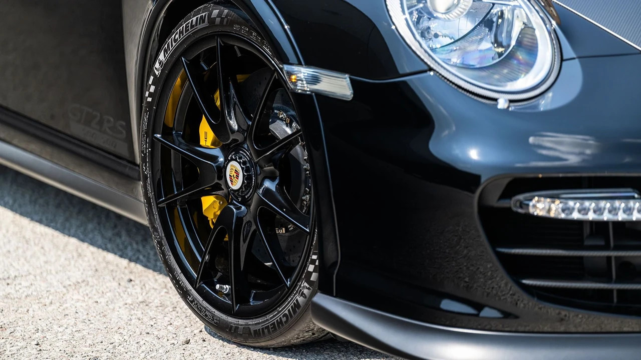 2011 Porsche 997 GT2 RS - Image 29 of 31